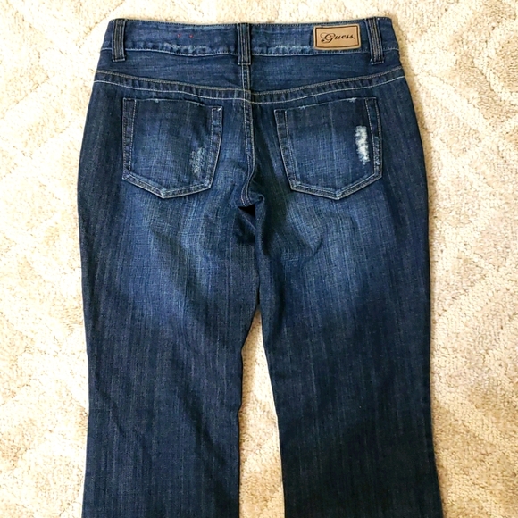 ⭐2 For $25⭐ Women's GUESS Jeans - Picture 2 of 4